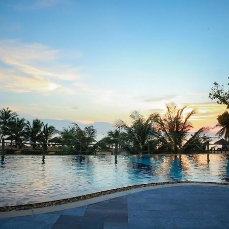 Long Beach Resort Phu Quoc Esterno foto